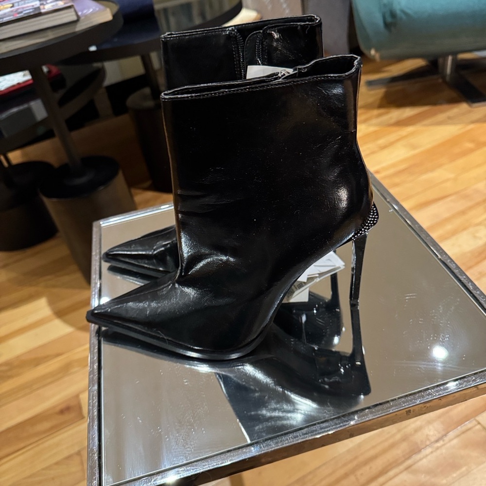 Zara Black Heeled Boots